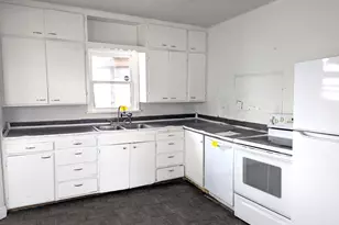 348 E Main St S, Grantsville, UT 84029 - Photo 7