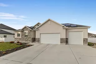 293 E Bedford Dr, Stansbury Park, UT 84074 - Photo 23