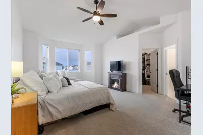 293 E Bedford Dr, Stansbury Park, UT 84074 - Photo 11