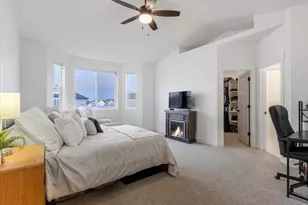 293 E Bedford Dr, Stansbury Park, UT 84074 - Photo 11