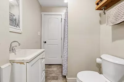 613 S State St, Mount Pleasant, UT 84647 - Photo 13