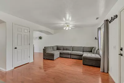 872 E 760 N, Ogden, UT 84404 - Photo 5