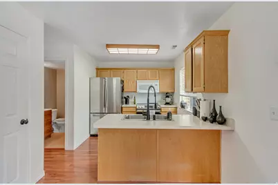 872 E 760 N, Ogden, UT 84404 - Photo 11