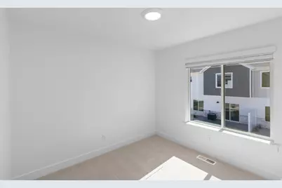 791 W 600 N, Smithfield, UT 84335 - Photo 21