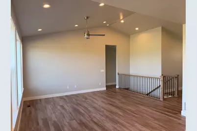 557 N 510 E, Smithfield, UT 84335 - Photo 5