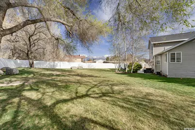 6653 S Dale Park Cir, West Jordan, UT 84084 - Photo 19