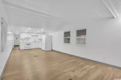 3087 S Homecrest St, West Valley, UT 84119 - Photo 7