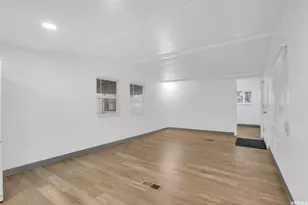 3087 S Homecrest St, West Valley, UT 84119 - Photo 9