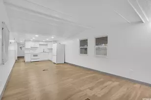 3087 S Homecrest St, West Valley, UT 84119 - Photo 7