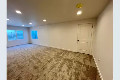 1145 E Blackfeet Dr #521, Eagle Mountain, UT 84005 - Photo 11