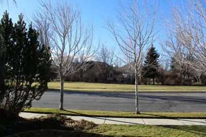 10612 N Canterbury Dr, Highland, UT 84003 - Photo 55