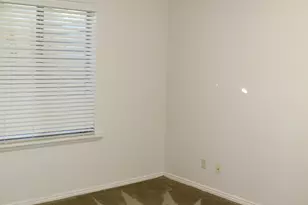 10612 N Canterbury Dr, Highland, UT 84003 - Photo 33