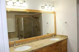 10612 N Canterbury Dr, Highland, UT 84003 - Photo 17