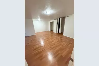 7804 S Tiger Ct, West Jordan, UT 84081 - Photo 3