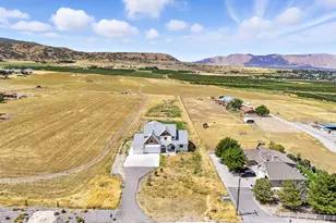 1191 N Elk Ridge Dr, Elk Ridge, UT 84651 - Photo 37