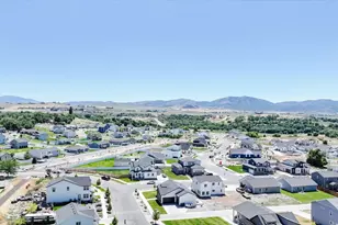 602 W 20 N, Hyrum, UT 84319 - Photo 5