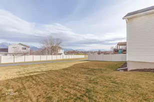 2426 N Nectar Way, Saratoga Springs, UT 84045 - Photo 31