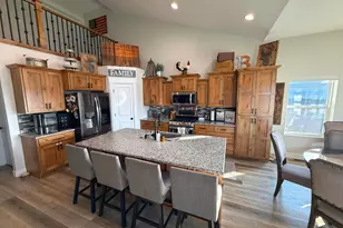 1853 W 850 S, Layton, UT 84041 - Photo 5