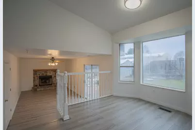 5703 W 4480 S, West Valley, UT 84128 - Photo 9