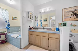 2222 E Rolling Oaks Ln N, Layton, UT 84040 - Photo 23