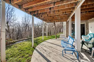 2222 E Rolling Oaks Ln N, Layton, UT 84040 - Photo 47