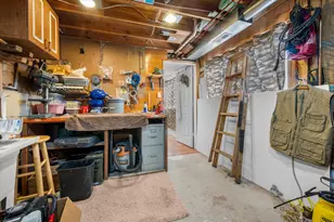 2222 E Rolling Oaks Ln N, Layton, UT 84040 - Photo 33