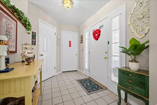 2222 E Rolling Oaks Ln N, Layton, UT 84040 - Photo 5