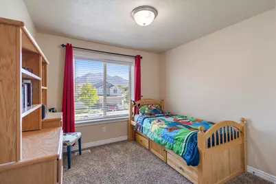 186 W Royal Land Dr, Santaquin, UT 84655 - Photo 15