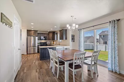 186 W Royal Land Dr, Santaquin, UT 84655 - Photo 7