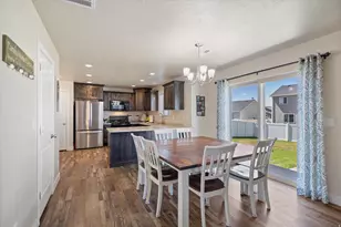 186 W Royal Land Dr, Santaquin, UT 84655 - Photo 7