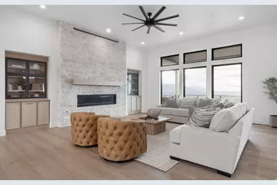 1293 W Caribou Ct, Pleasant View, UT 84414 - Photo 9