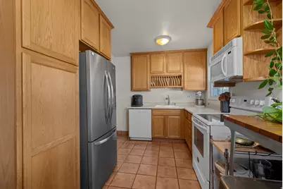 1925 E Sylvan Ave, Salt Lake City, UT 84108 - Photo 7