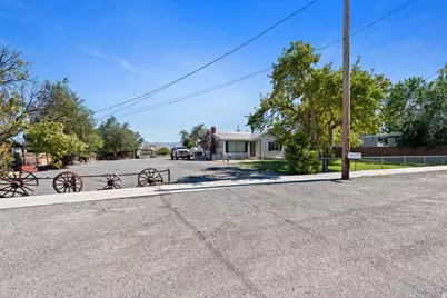 241 S Quirk St, Grantsville, UT 84029 - Photo 7