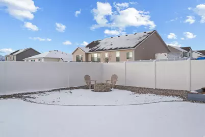 1211 E 500 S, Hyrum, UT 84319 - Photo 31