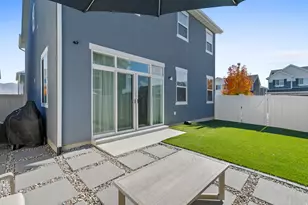 2052 W Lydia Ln, Syracuse, UT 84075 - Photo 33