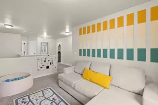 2052 W Lydia Ln, Syracuse, UT 84075 - Photo 21