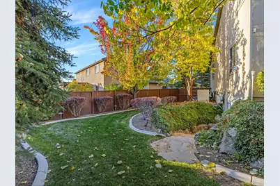 1074 E Black Forest Dr S, Sandy, UT 84094 - Photo 43