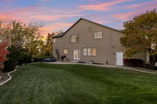 1074 E Black Forest Dr S, Sandy, UT 84094 - Photo 59