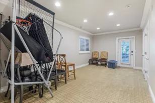 1074 E Black Forest Dr S, Sandy, UT 84094 - Photo 33