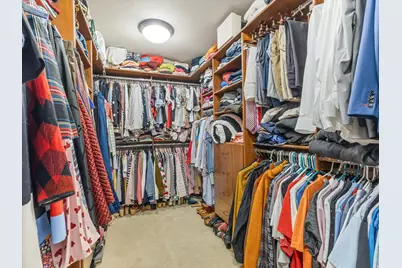 1074 E Black Forest Dr S, Sandy, UT 84094 - Photo 21