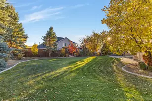 1074 E Black Forest Dr S, Sandy, UT 84094 - Photo 41