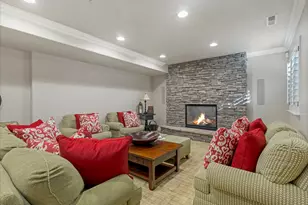 1074 E Black Forest Dr S, Sandy, UT 84094 - Photo 31