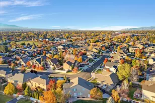 1074 E Black Forest Dr S, Sandy, UT 84094 - Photo 53