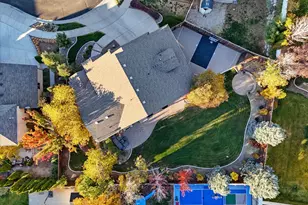 1074 E Black Forest Dr S, Sandy, UT 84094 - Photo 51