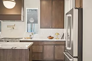 443 W 400 N, Salt Lake City, UT 84103 - Photo 11