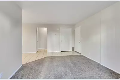 4660 S Quail Park Dr #H, Salt Lake City, UT 84117 - Photo 11