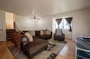 430 W 100 N, Clearfield, UT 84015 - Photo 3