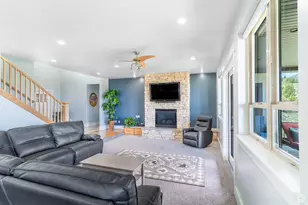 824 S Lakeview Dr, Garden City, UT 84028 - Photo 7