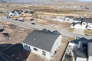 853 W Brocket St, Saratoga Springs, UT 84045 - Photo 29