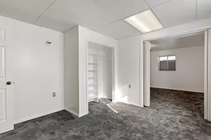 2466 S Woodland Dr, Uintah, UT 84403 - Photo 25